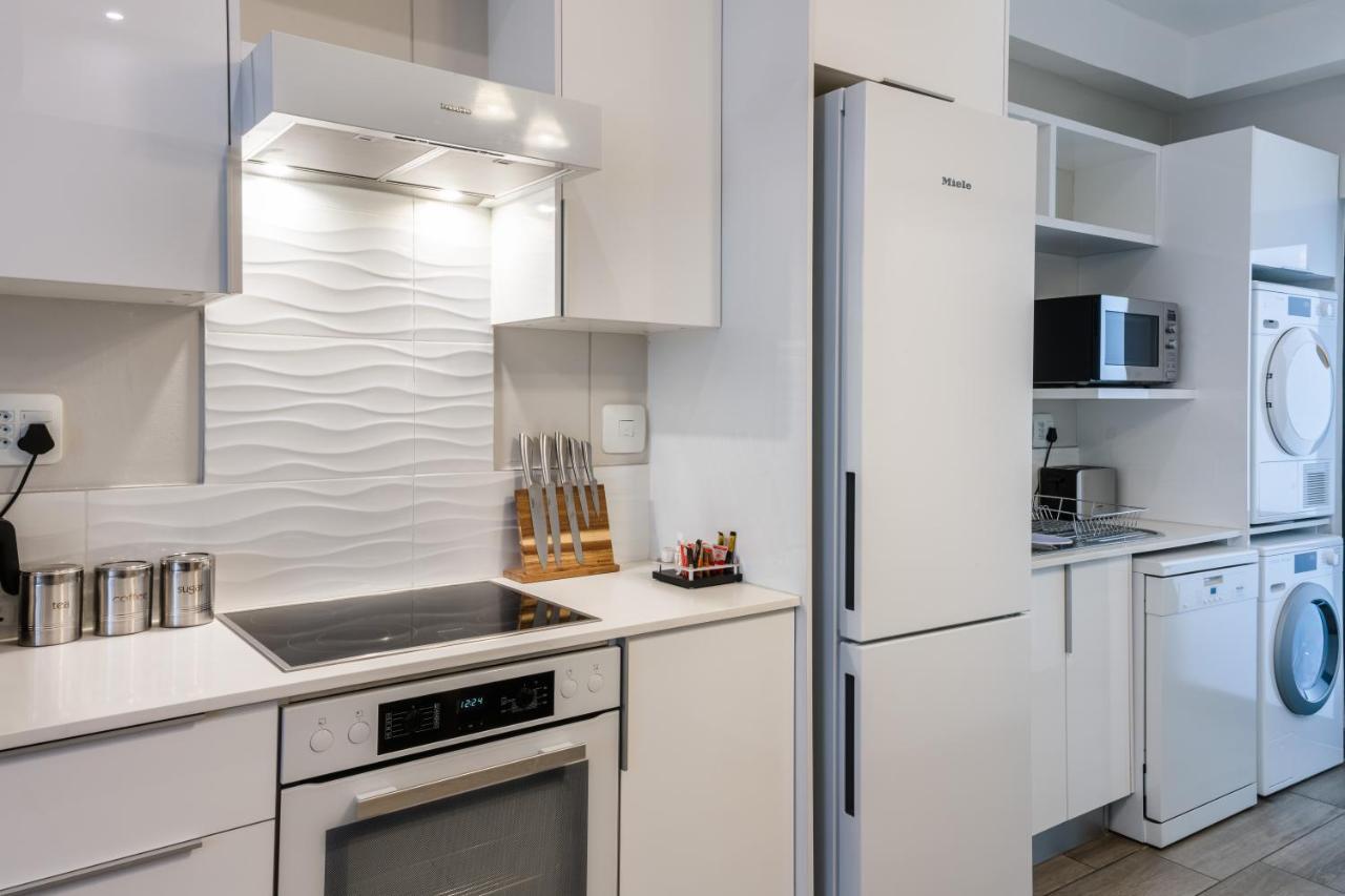 The Regency Apartment *